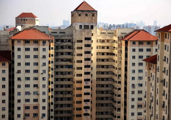 Low-Cost-Flat-Bernama