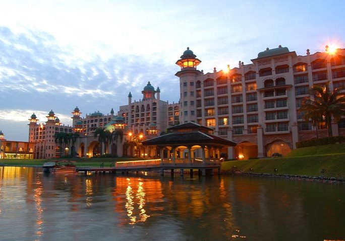 Palace-of-the-Golden-Horses